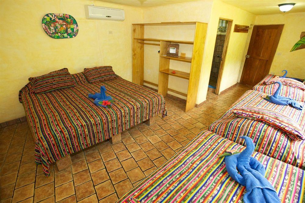 El Sano Banano Beachside Hotel Montezuma Luaran gambar