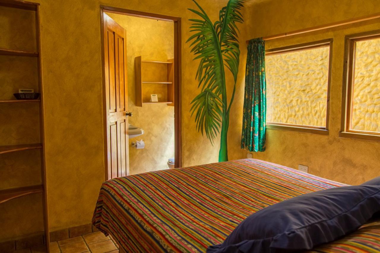 El Sano Banano Beachside Hotel Montezuma Luaran gambar